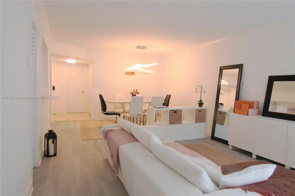 South Florida Real Estate | View 4730 NW 97th Ct, 76 | 1 Bed, 1 Bath