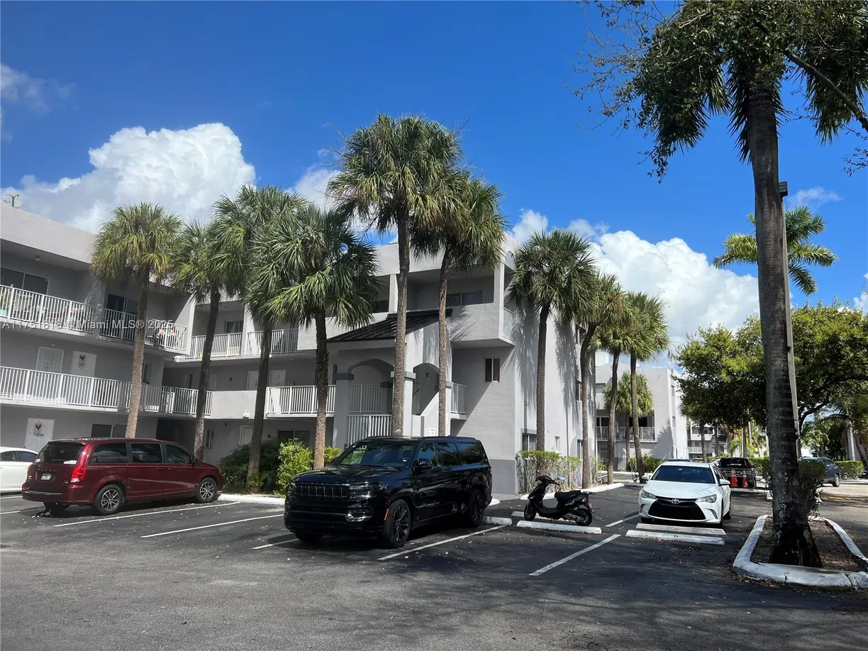 South Florida Real Estate | View 2760 W 76th St, 202 | 2 Beds, 1 Bath