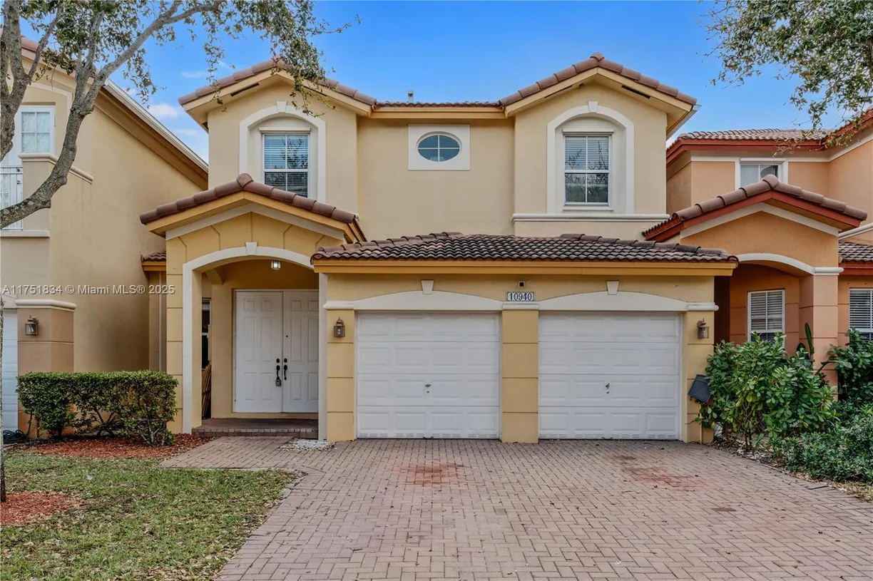 South Florida Real Estate | View 10940 NW 87th Ln | 3 Beds, 3 Baths