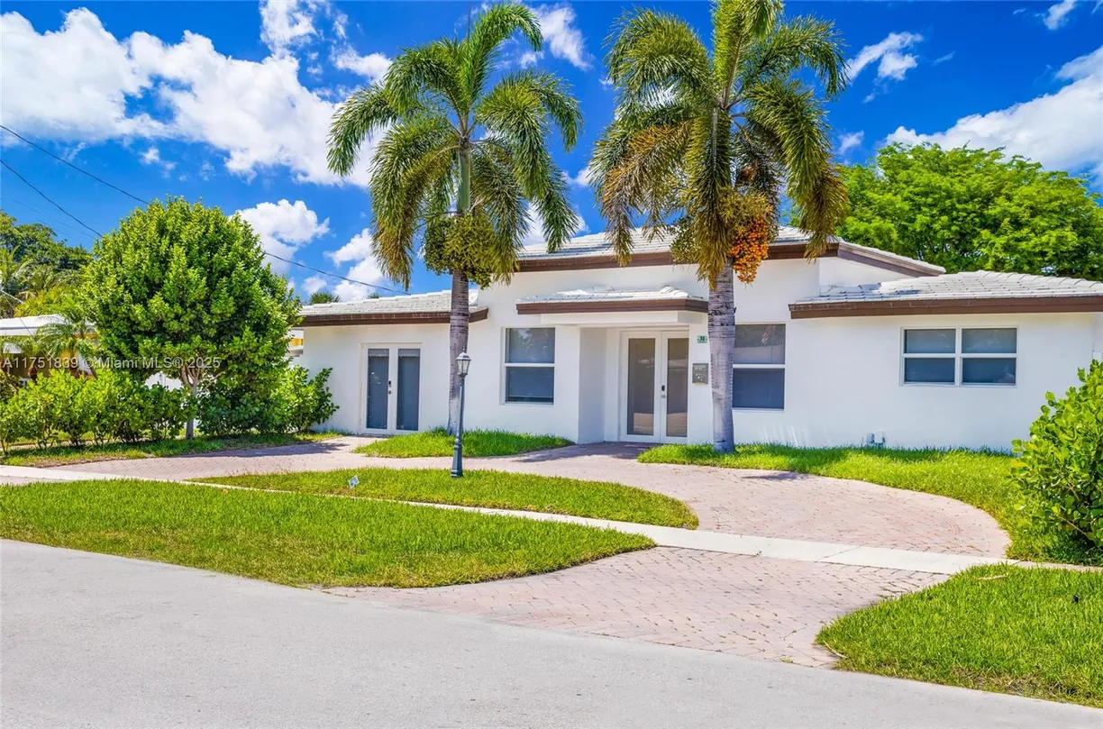 South Florida Real Estate | View 31 SE 12th St | Listing