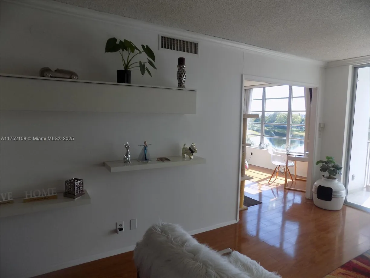 South Florida Real Estate | View 3100 N Course Ln, 502 | Listing