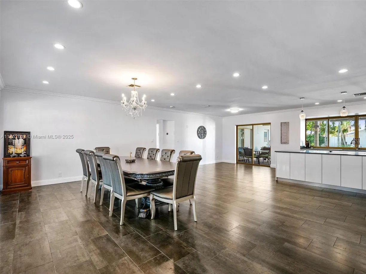 South Florida Real Estate | View 3610 N 53rd Ave | Listing