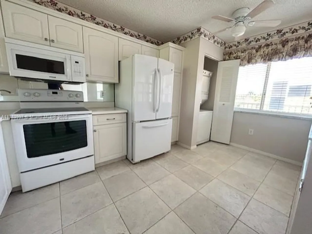 South Florida Real Estate | View 9525 Weldon Cir, H403 | Listing
