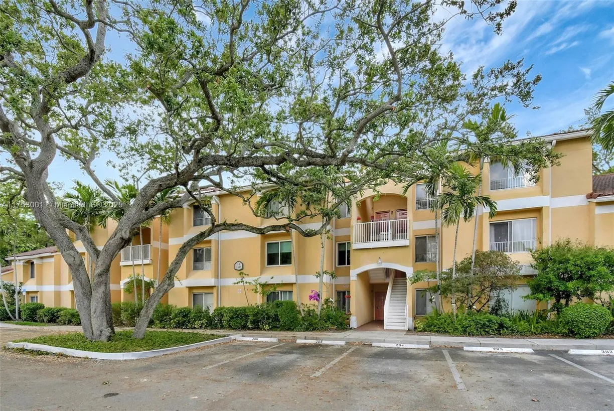 South Florida Real Estate | View 2445 NW 33rd St, 1410 | 2 Beds, 2 Baths
