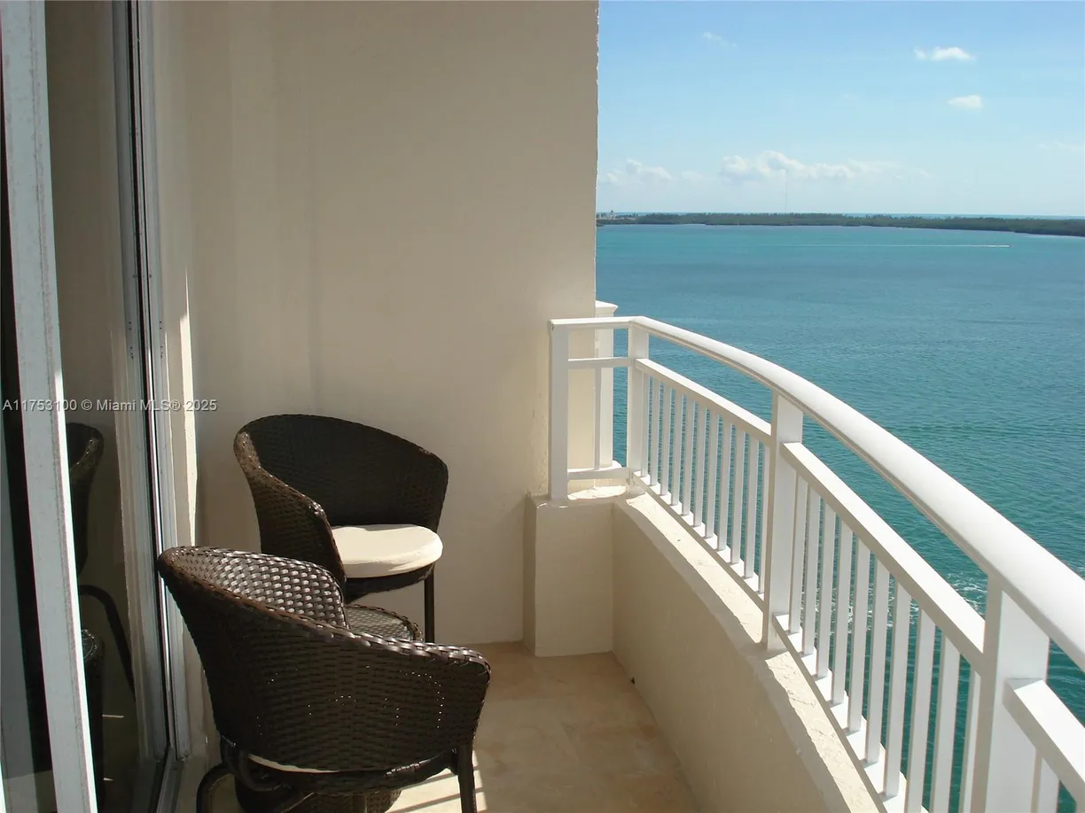 South Florida Real Estate | View 770 Claughton Island Dr, 1708 | 1 Bed, 1 Bath