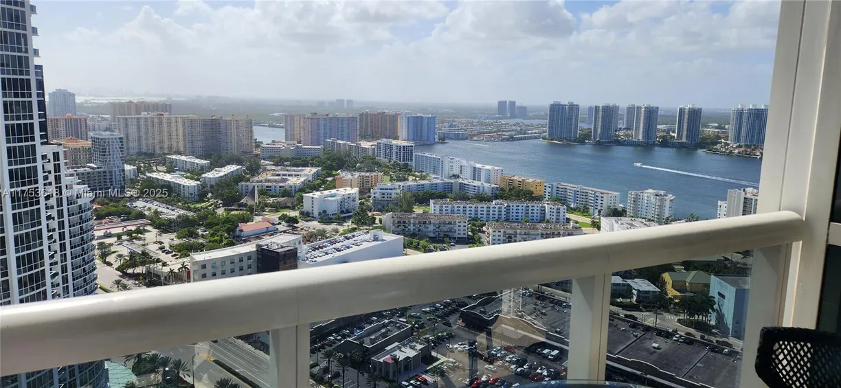 South Florida Real Estate | View 18201 Collins Ave, 4305 | Listing