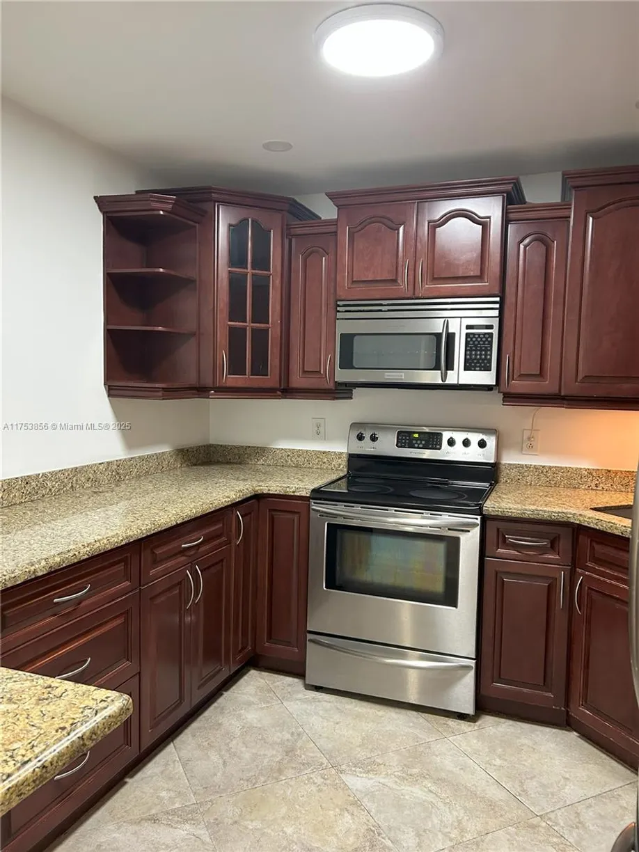 South Florida Real Estate | View 3299 Cocoplum Cir, 3324 | 3 Beds, 2 Baths