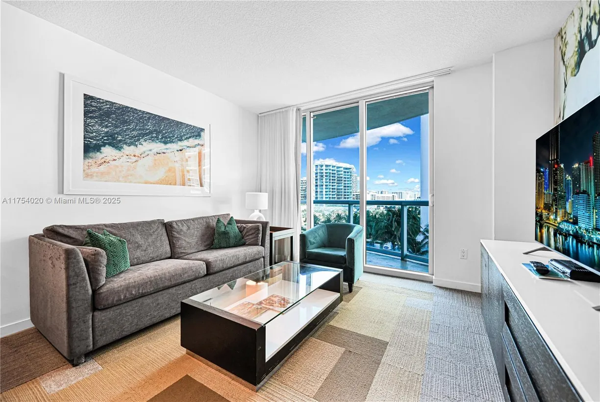 South Florida Real Estate | View 17315 N Collins Ave, 708 | 1 Bed, 1 Bath