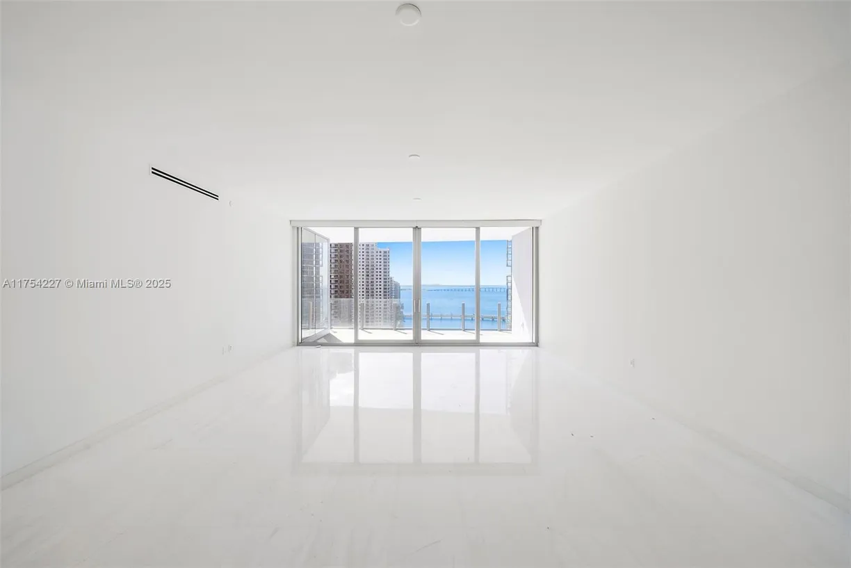 South Florida Real Estate | View 300 BISCAYNE BLVD WAY, 1904 | Listing