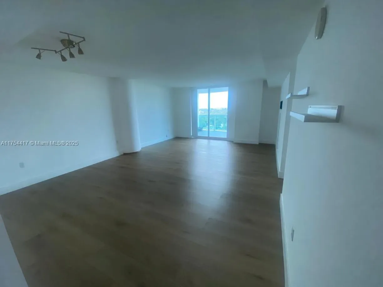 South Florida Real Estate | View 2101 Brickell Ave, 1401 | 2 Beds, 2 Baths