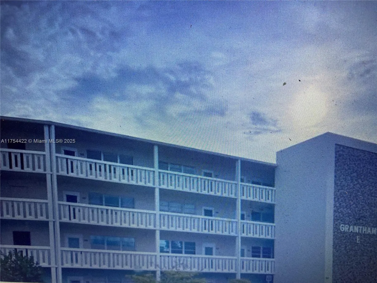 South Florida Real Estate | View 389 Grantham F, 389 | 1 Bed, 2 Baths