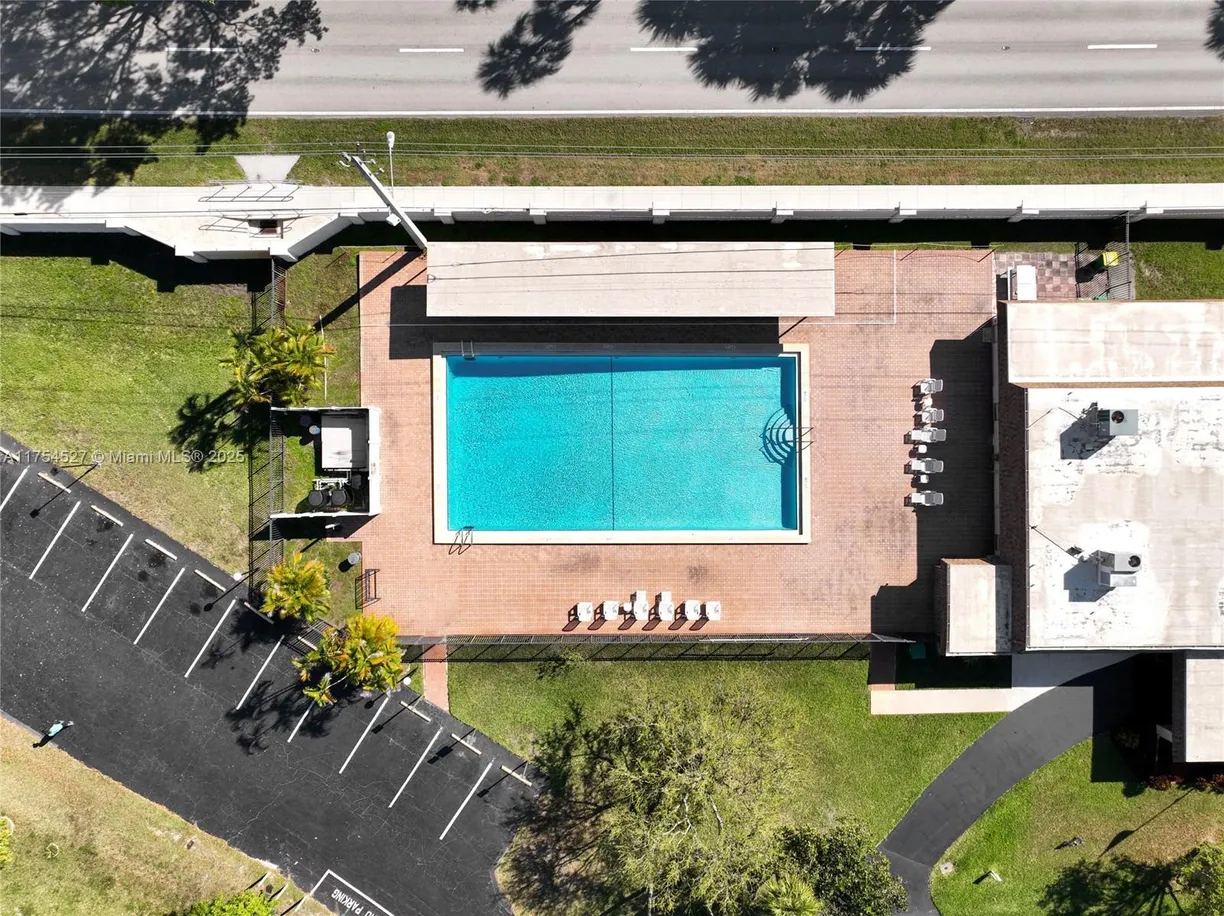 South Florida Real Estate | View 9400 NW 70th St | Listing