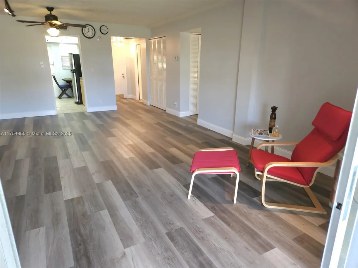South Florida Real Estate | View 3535 Broken Woods Dr, 106 | Listing