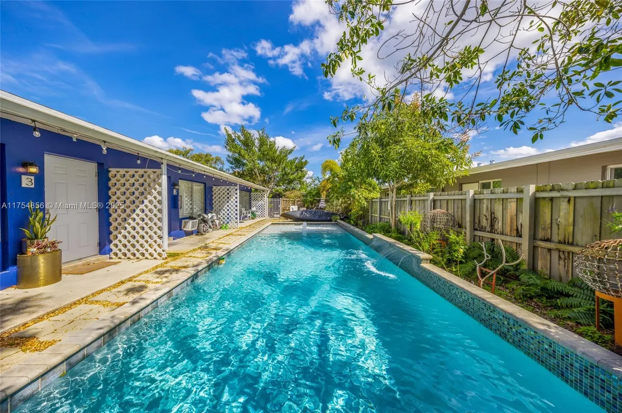 South Florida Real Estate | View 2217 NE 14th Ave