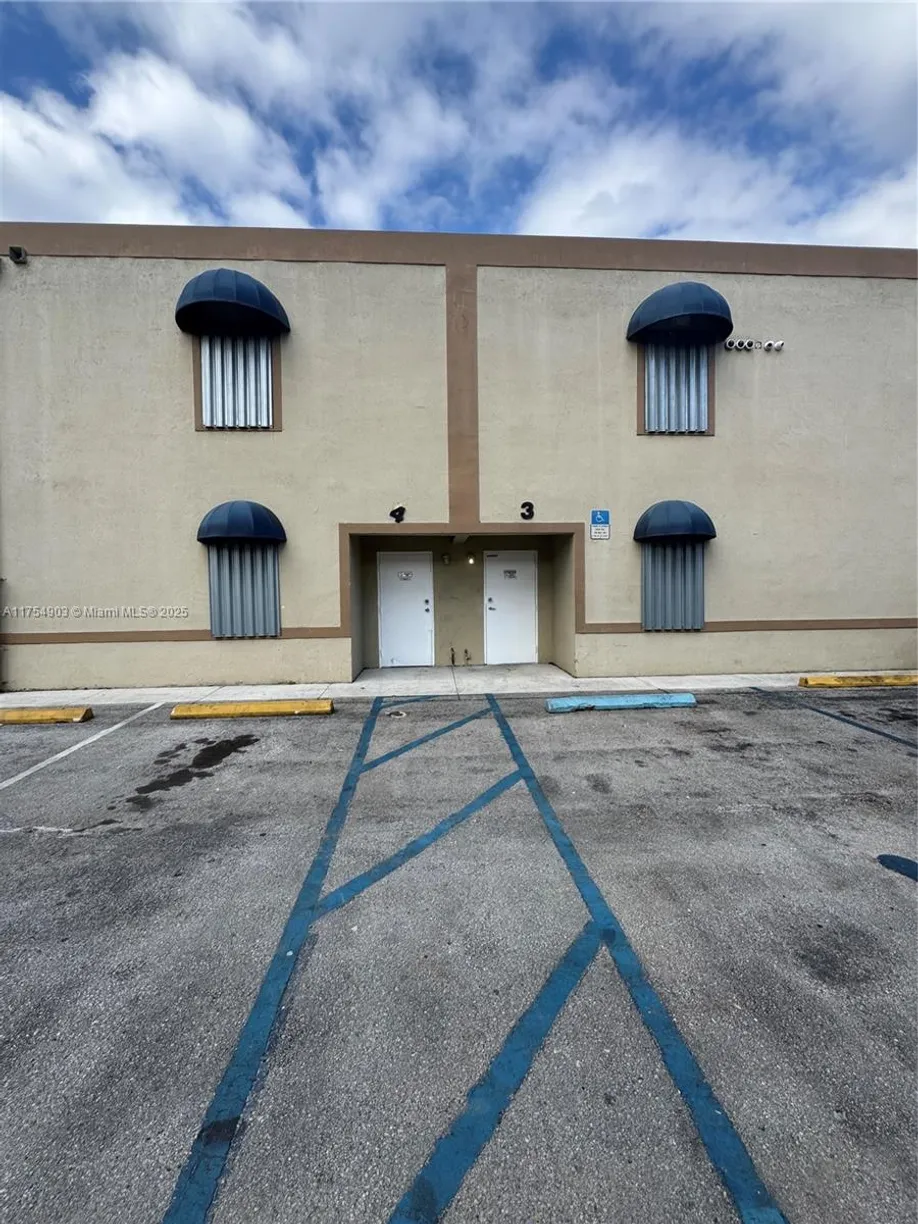 South Florida Real Estate | View 10820 NW 138th St, 4-C