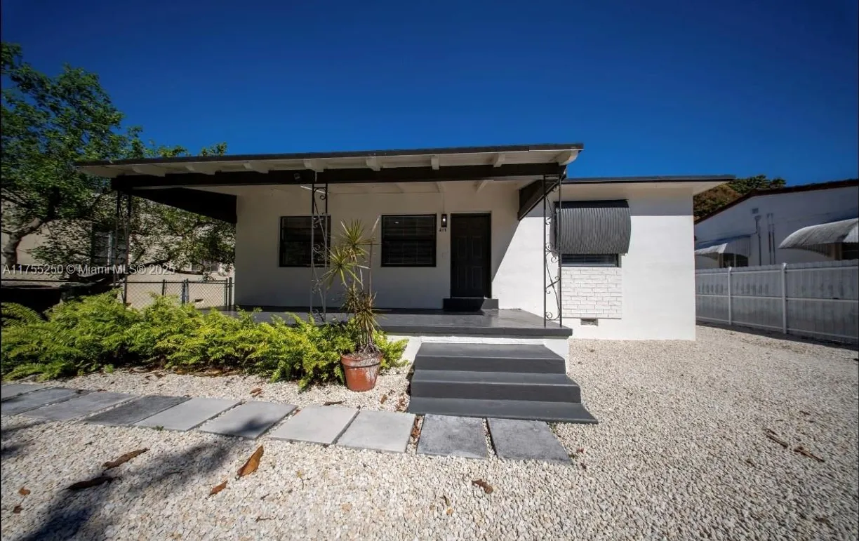 South Florida Real Estate | View 217 E 48th St, 1 | 2 Beds, 1 Bath