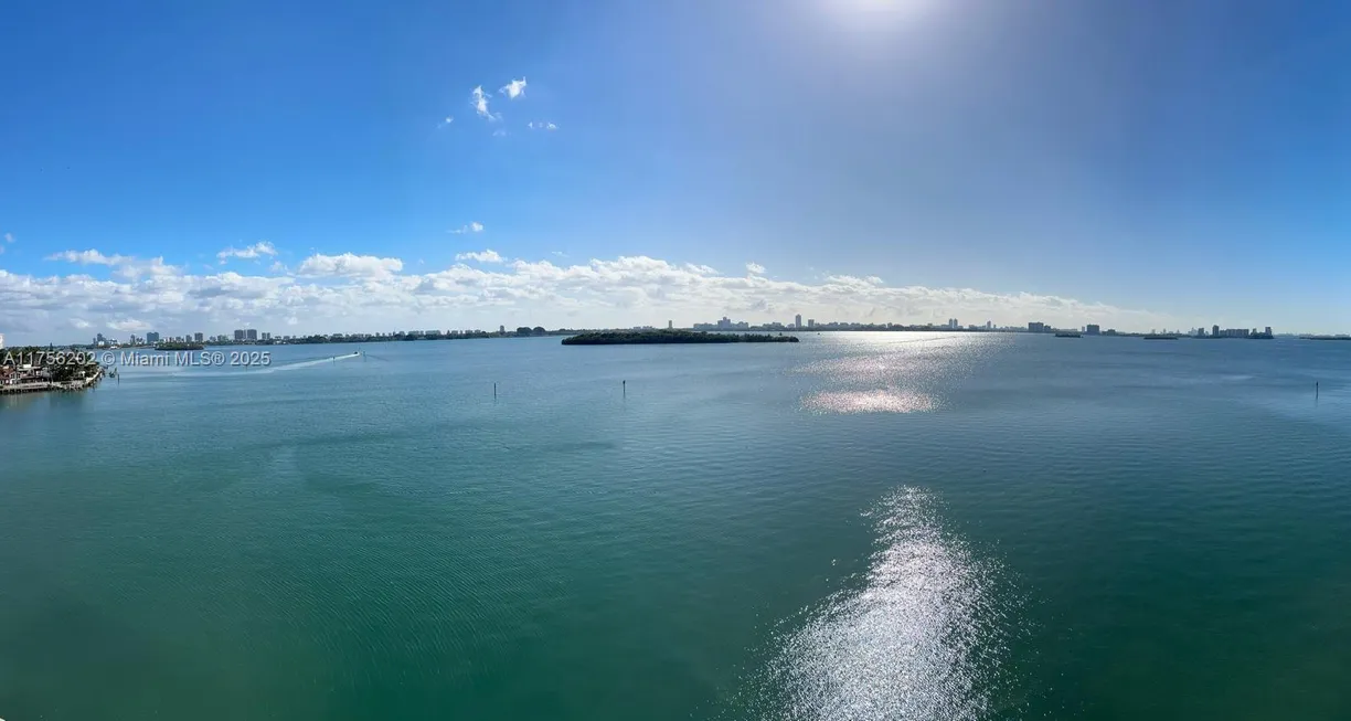South Florida Real Estate | View 11111 Biscayne Blvd, 7A | 1 Bed, 1 Bath