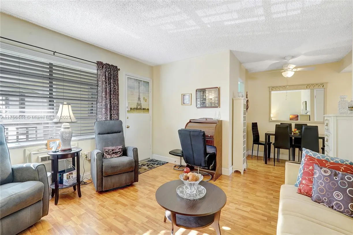 South Florida Real Estate | View 17001 NE 13th Ave, 308 | 1 Bed, 1 Bath