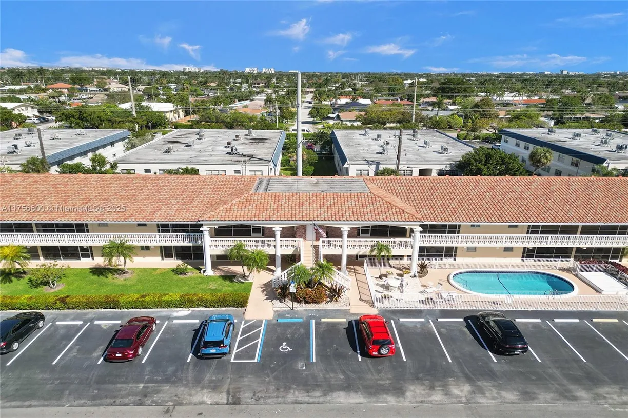 South Florida Real Estate | View 2121 NE 68th St, 104 | Listing