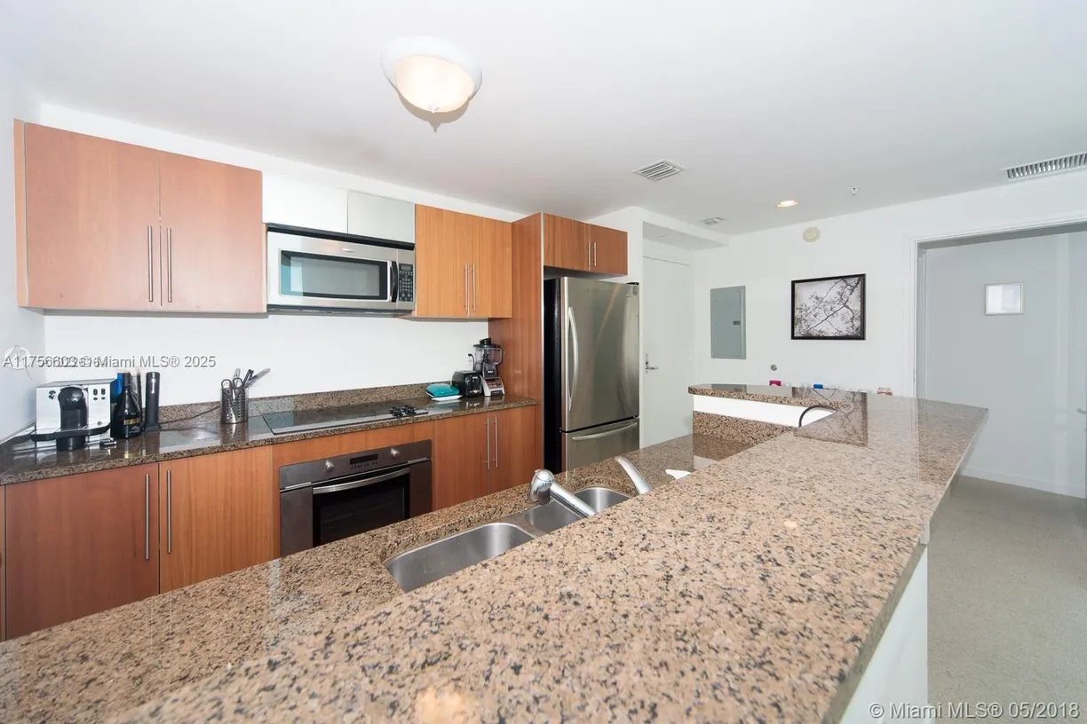 South Florida Real Estate | View 300 S Biscayne Blvd, T-2602 | Listing
