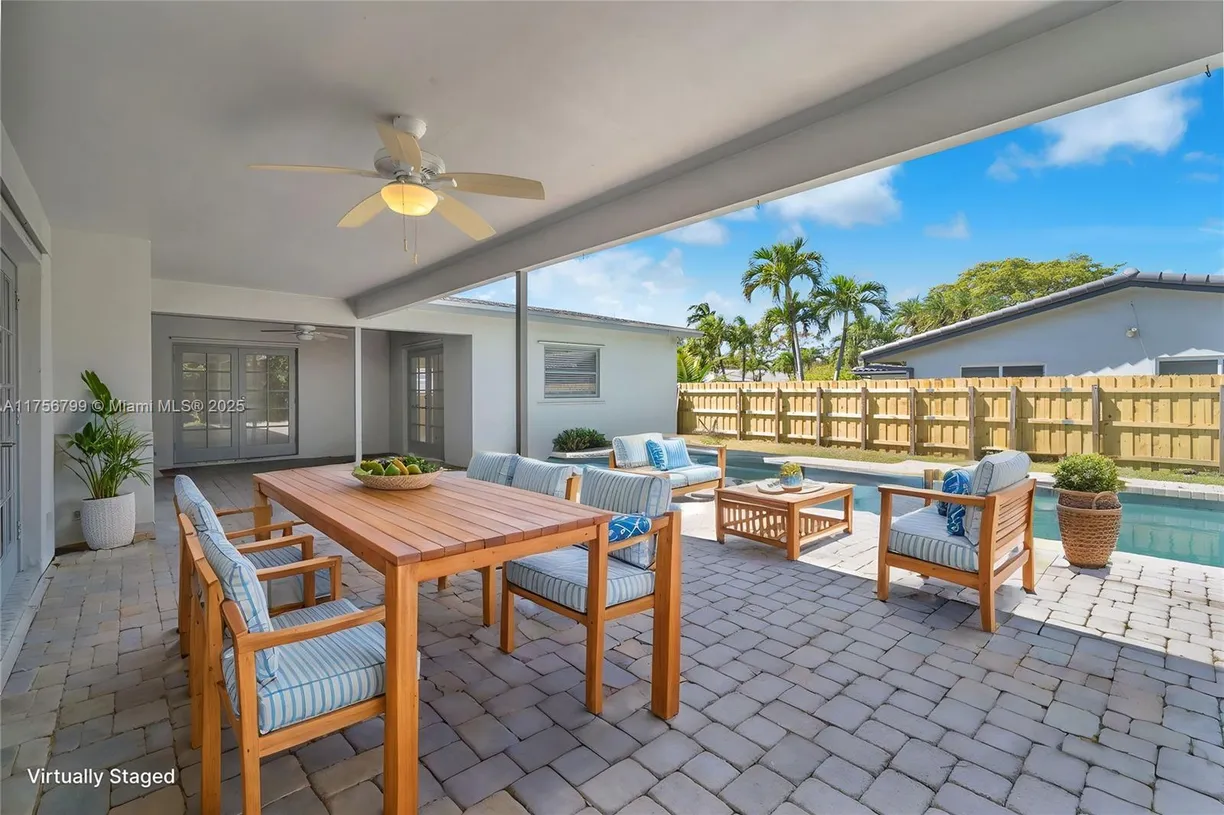 South Florida Real Estate | View 3370 N 47th Ave, 00 | 4 Beds, 3 Baths