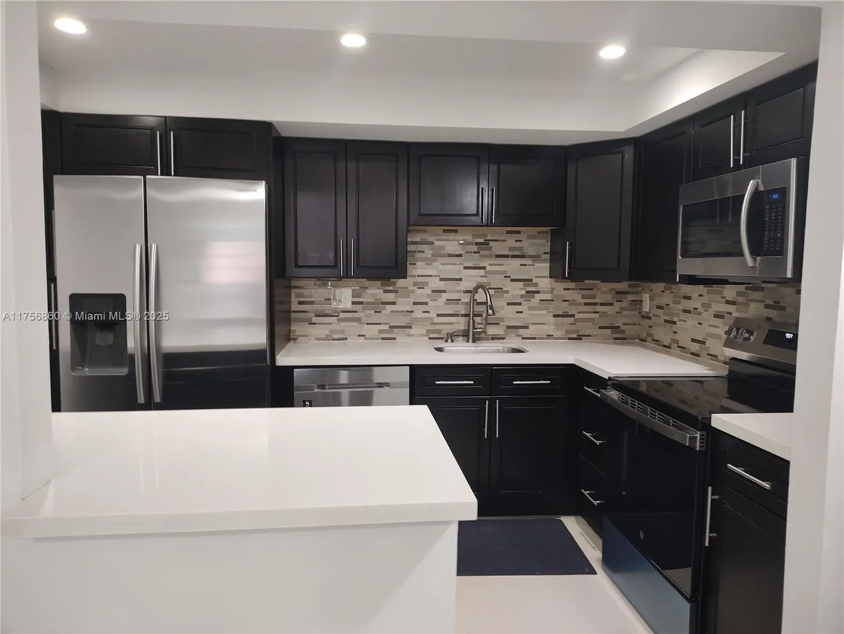 South Florida Real Estate | View 20840 San Simeon Way, 302 | Listing