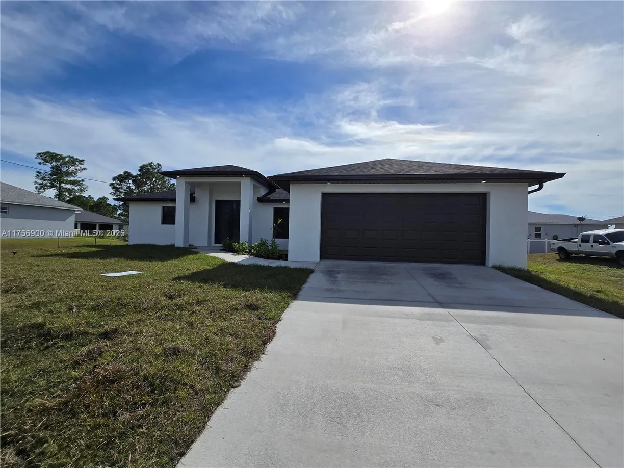 South Florida Real Estate | View 1605 W 11th Street | Listing