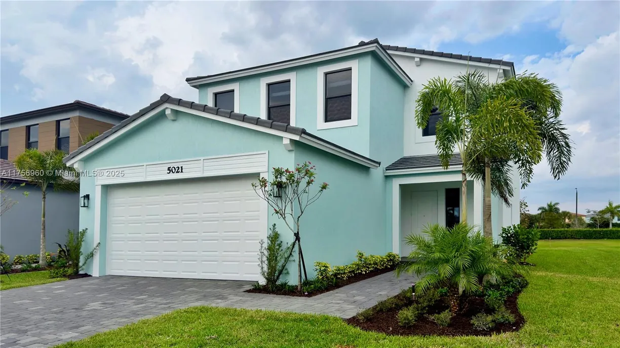 South Florida Real Estate | View 5021 Coquina Pl, 5021 | 4 Beds, 2 Baths