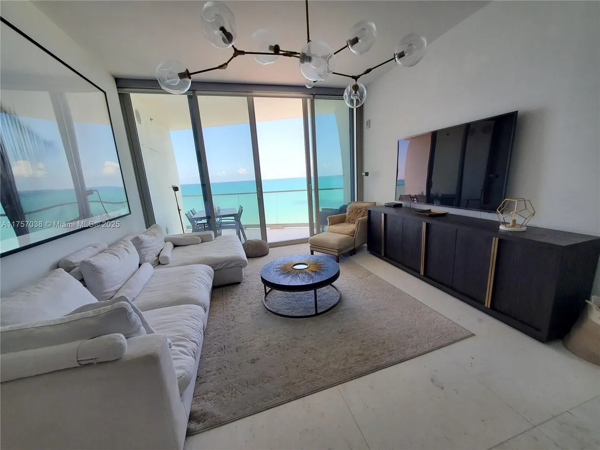 South Florida Real Estate | View 16901 Collins Ave, 1404 | Listing