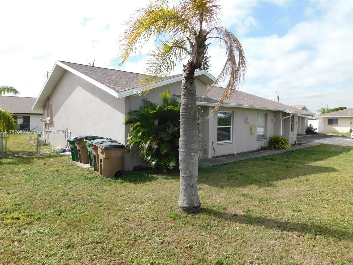 South Florida Real Estate | View 508 SE 7 ST, 108 | 2 Beds, 2 Baths