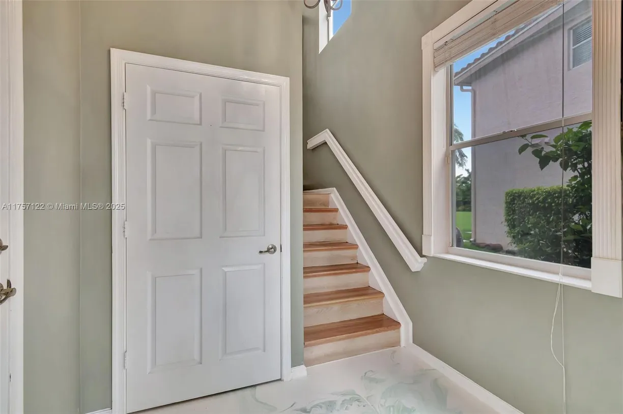 South Florida Real Estate | View 8018 Aberdeen Dr, 202 | Listing