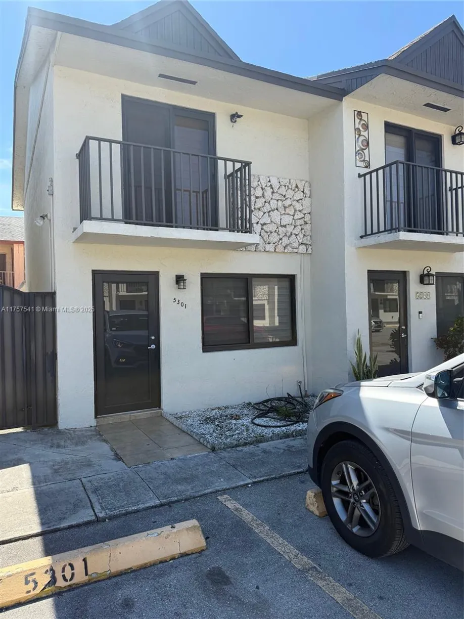 South Florida Real Estate | View 5301 W 22nd Ct, 5301 | 2 Beds, 1 Bath