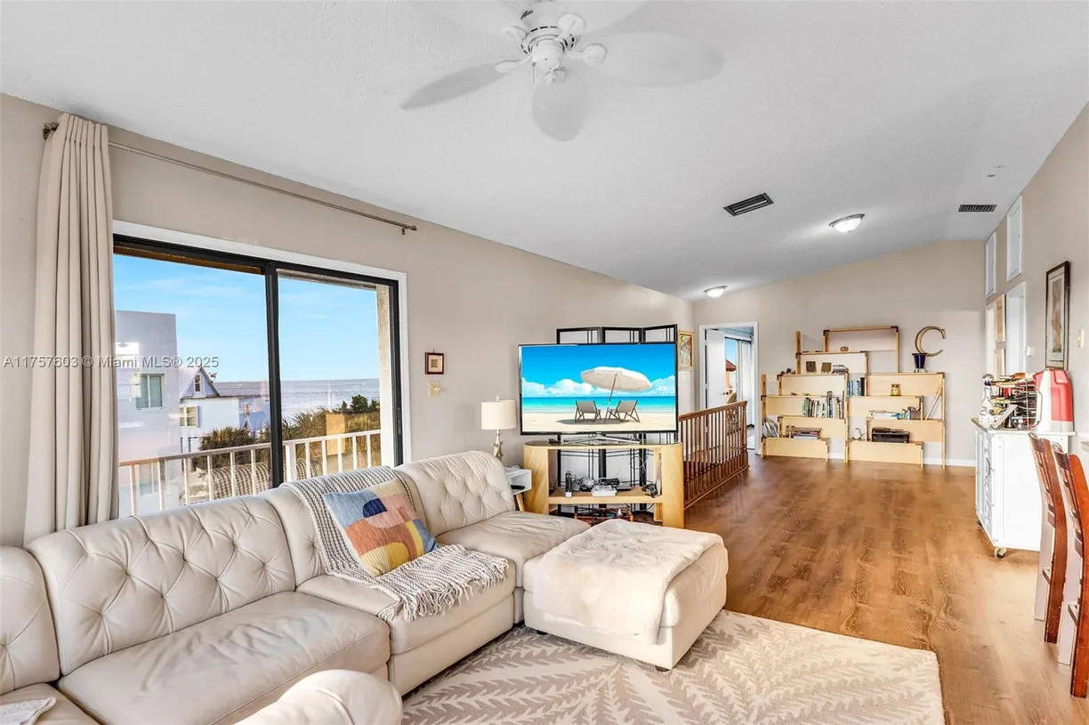South Florida Real Estate | View 1652 Churchill Downs | Listing