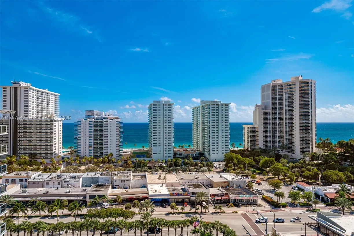 South Florida Real Estate | View 3333 NE 34th St, 1714 | 1 Bed, 1 Bath