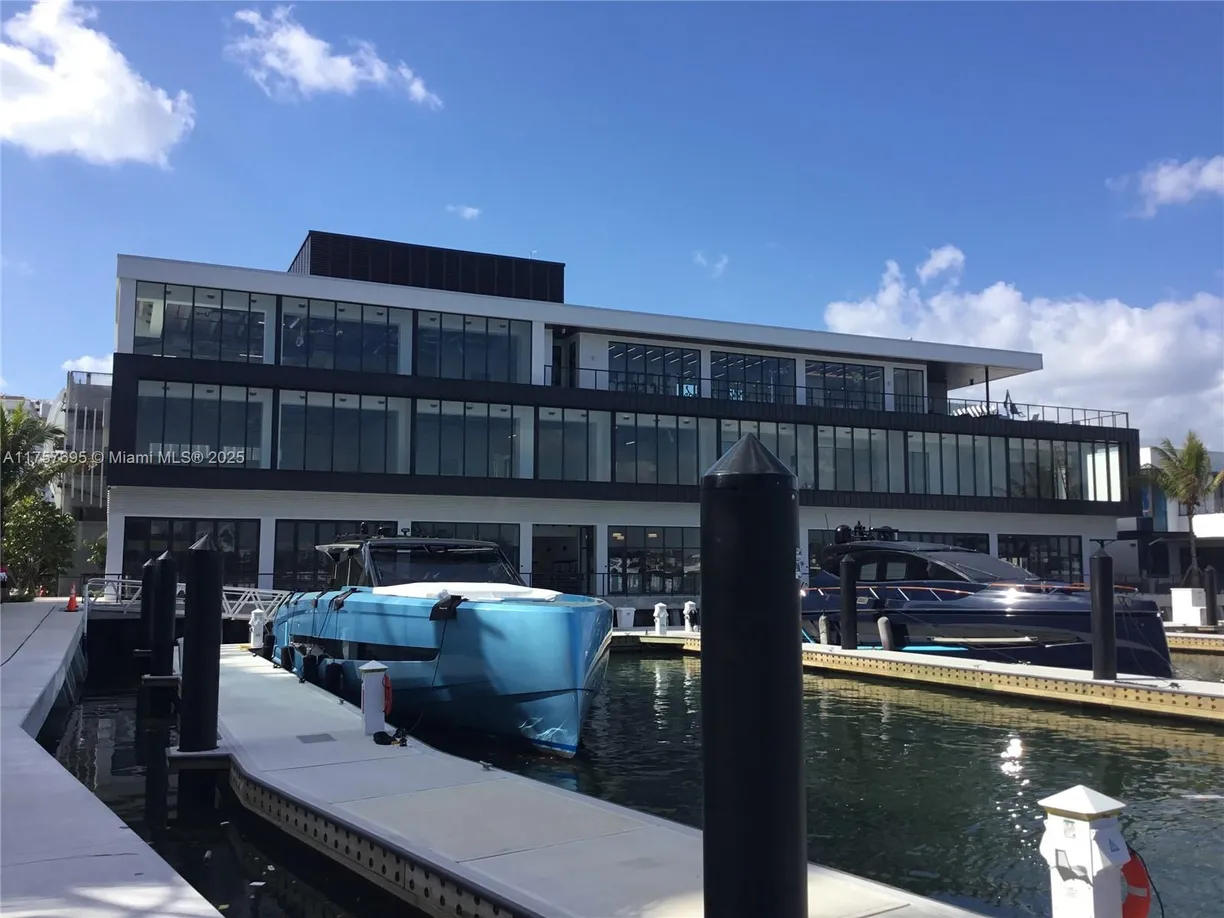South Florida Real Estate | View 200 S Birch Rd, 404 | 1 Bed, 1 Bath