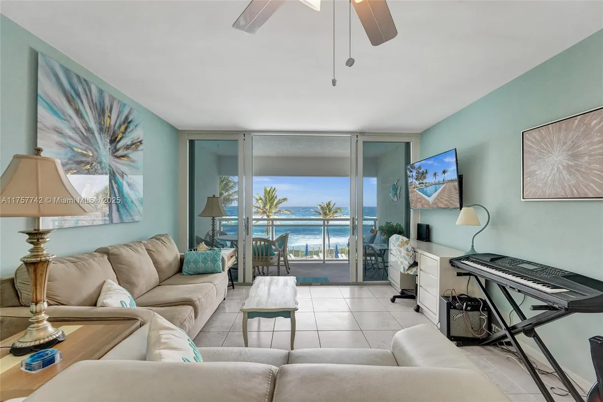 South Florida Real Estate | View 500 SE 21st Ave, 308 | Listing