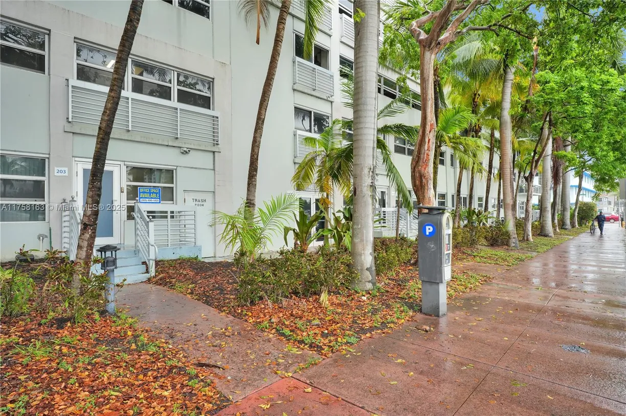 South Florida Real Estate | View 4332 Collins Ave, 203 | Listing
