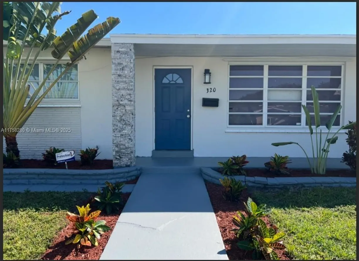 South Florida Real Estate | View 320 SW 7th Ct. | 3 Beds, 2 Baths