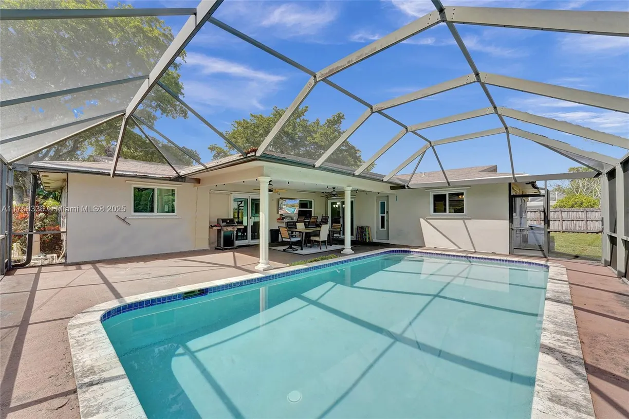 South Florida Real Estate | View 620 NW 71st Ave | Listing