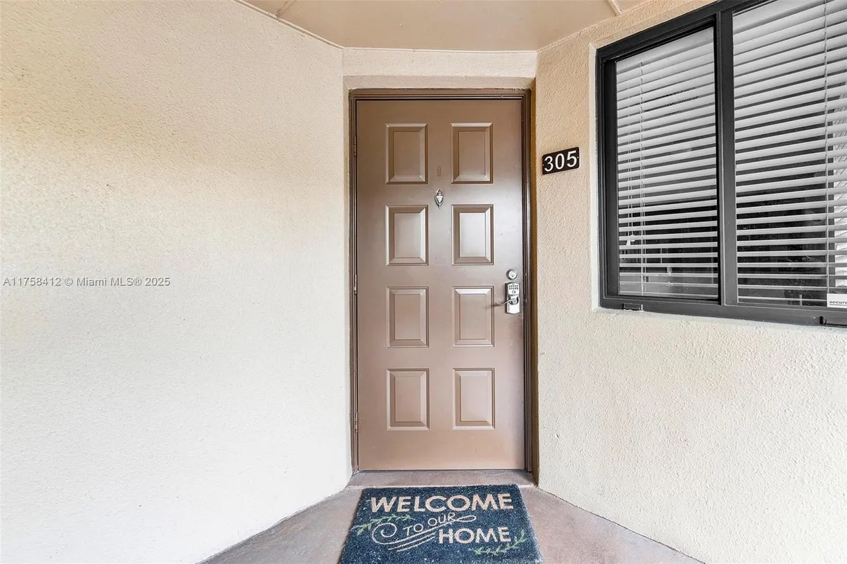South Florida Real Estate | View 15575 N Miami Lakeway N, 305 | 3 Beds, 2 Baths