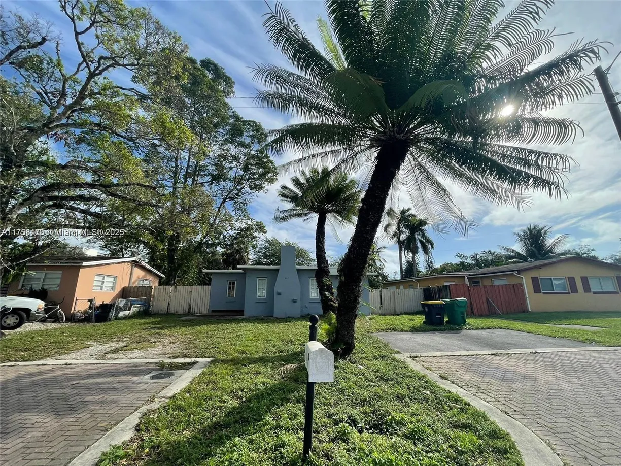 South Florida Real Estate | View 4896 SW 28th Ter | 3 Beds, 2 Baths