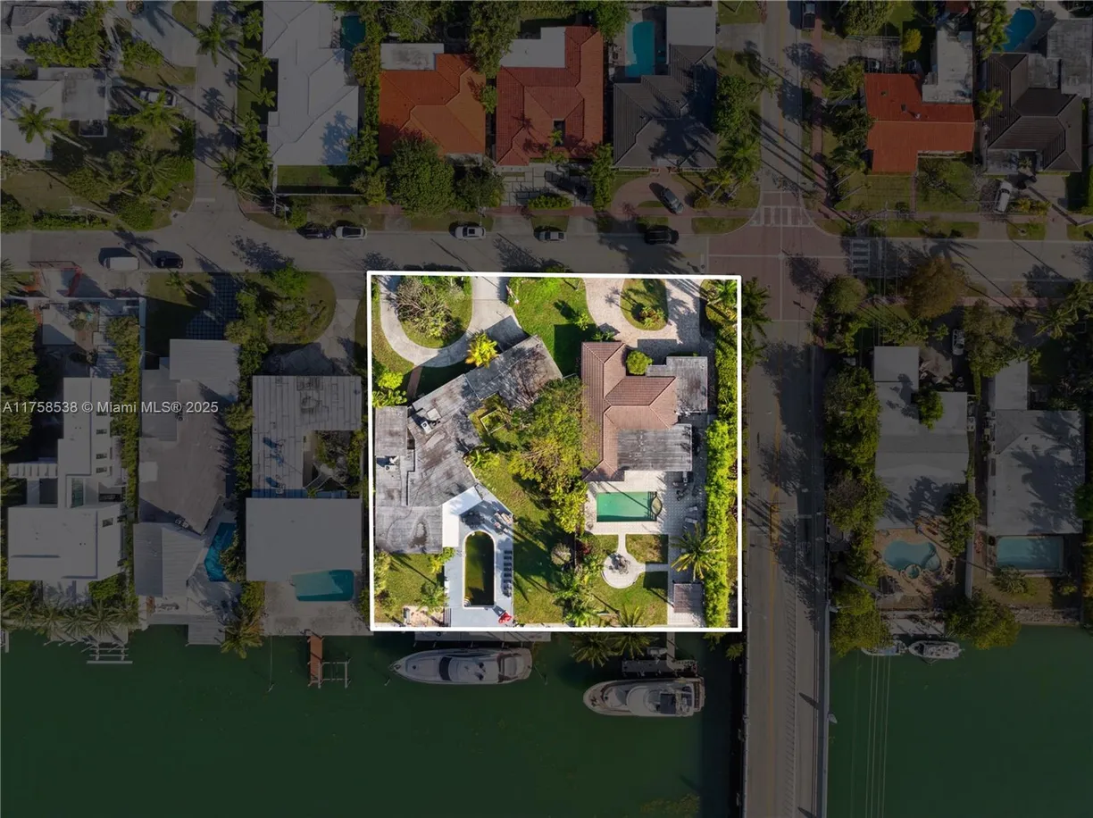 South Florida Real Estate | View 1000 S Shore Dr | Listing