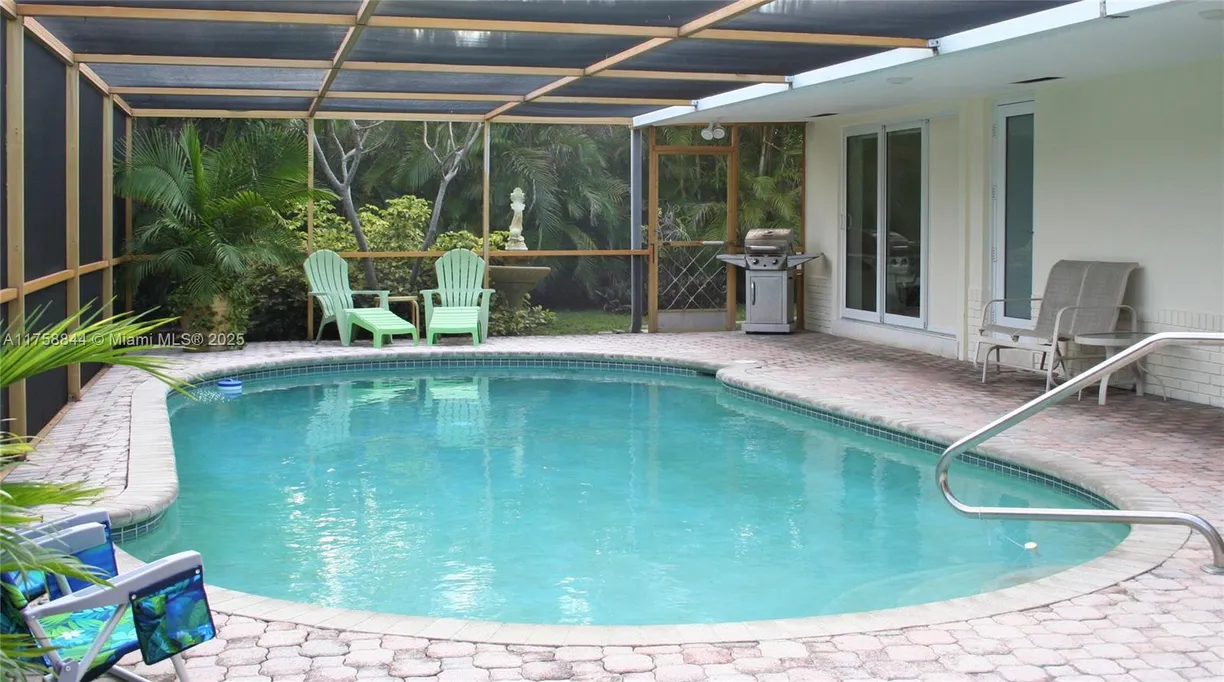 South Florida Real Estate | View 1933 Twin Dolphin Lane | Listing