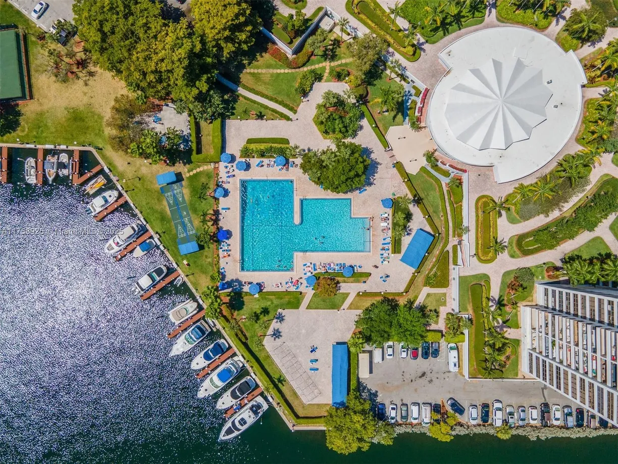 South Florida Real Estate | View 2500 Parkview Dr, 2206 | Listing
