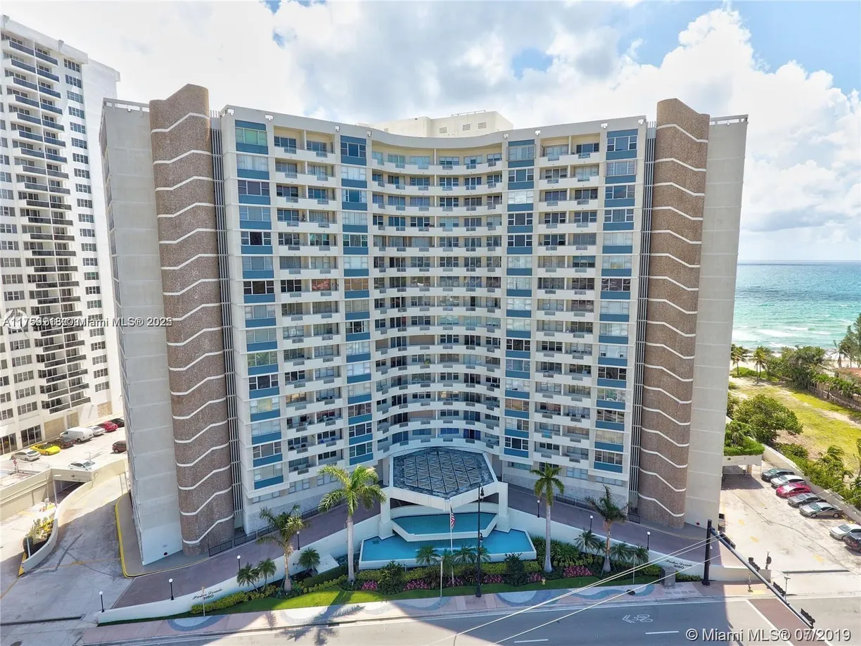 South Florida Real Estate | View  | Listing