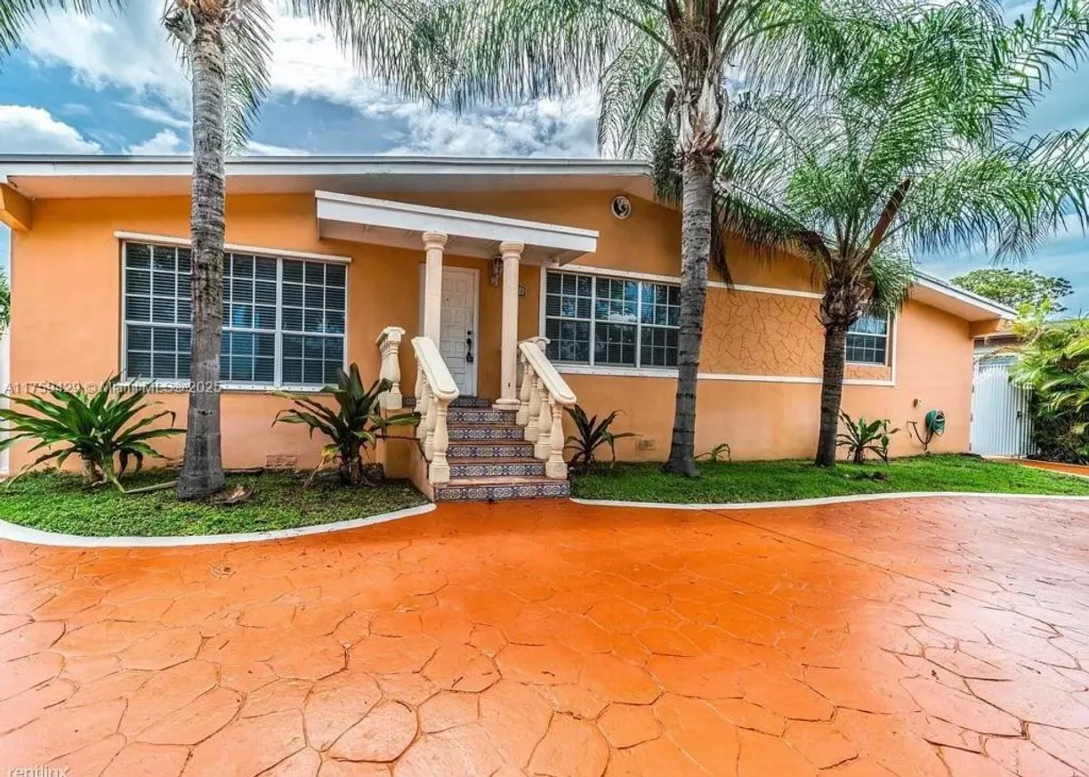 South Florida Real Estate | View 2310 SW 79th Ct, 2310 | 4 Beds, 2 Baths