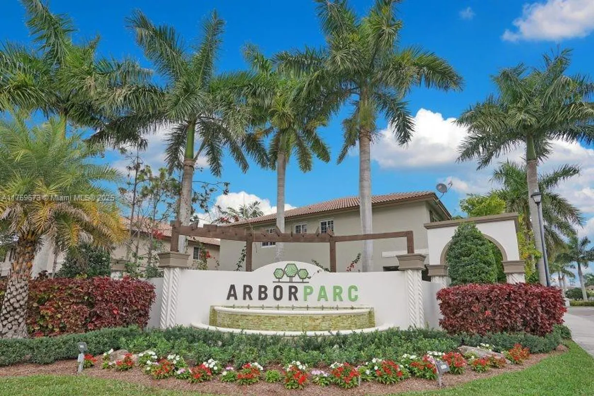 South Florida Real Estate | View 6001 Woods Edge Cir | 3 Beds, 2 Baths
