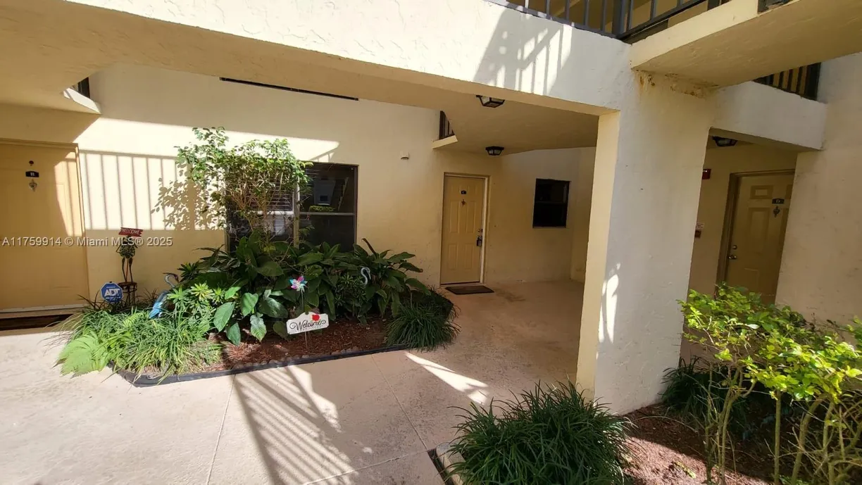 South Florida Real Estate | View 1600 Windorah Way, C | 3 Beds, 2 Baths