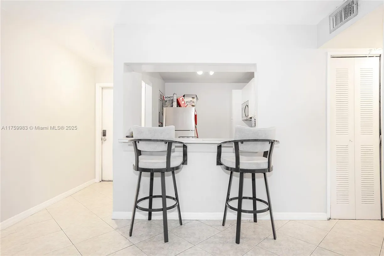 South Florida Real Estate | View 941 NW 45th St, 7 | Listing