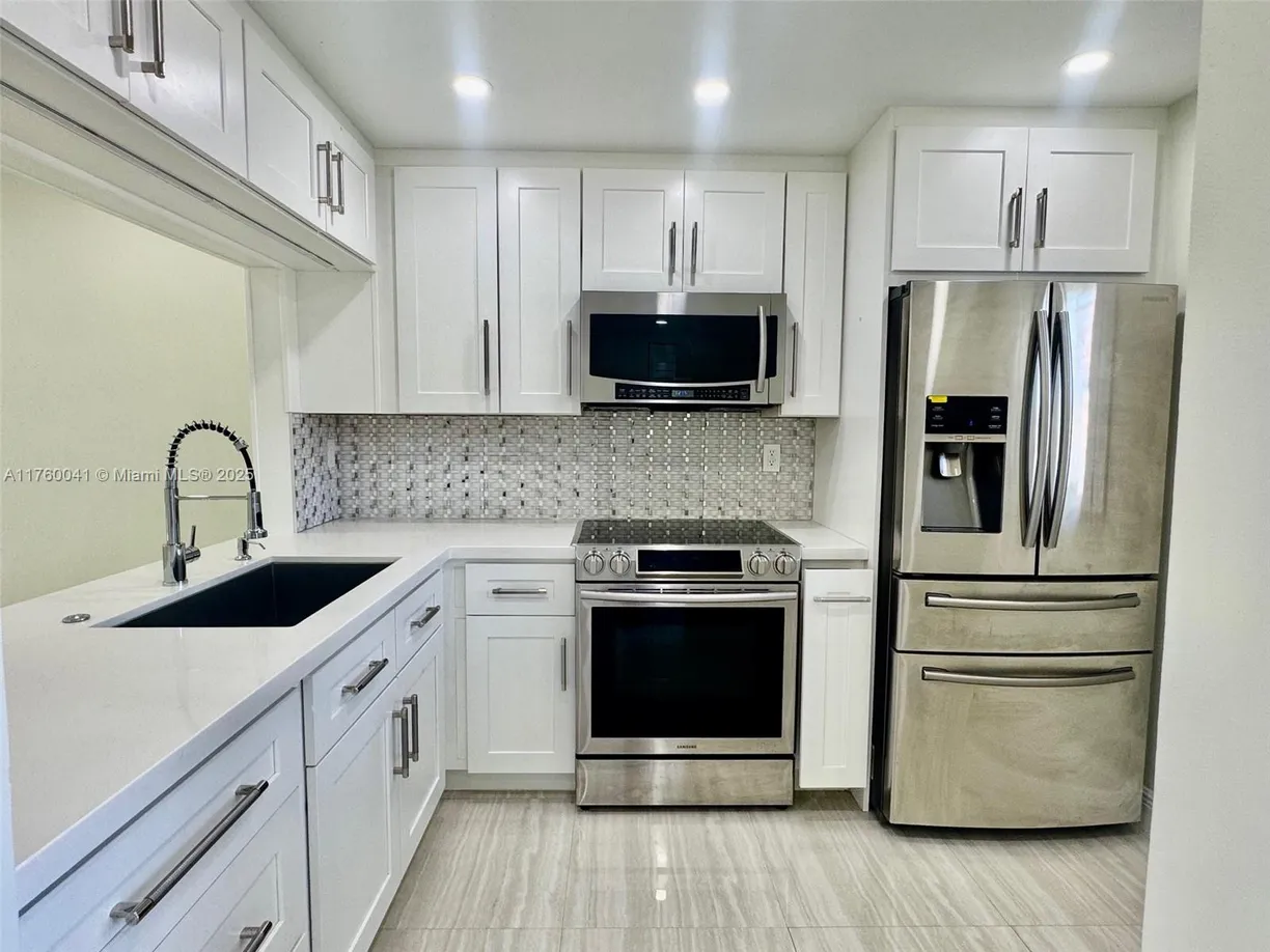 South Florida Real Estate | View 10338 NW 11th St, 105 | 2 Beds, 2 Baths